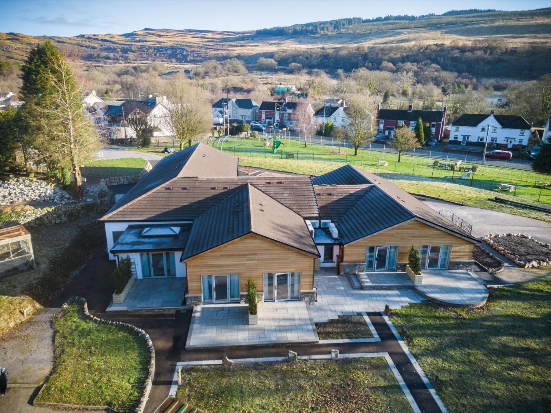 Suite 7 - Sleeping Giant Hotel - Pen Y Cae Inn Brecon Exterior foto