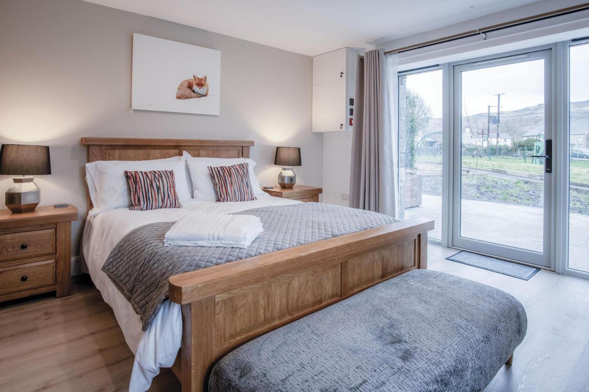 Suite 7 - Sleeping Giant Hotel - Pen Y Cae Inn Brecon Exterior foto