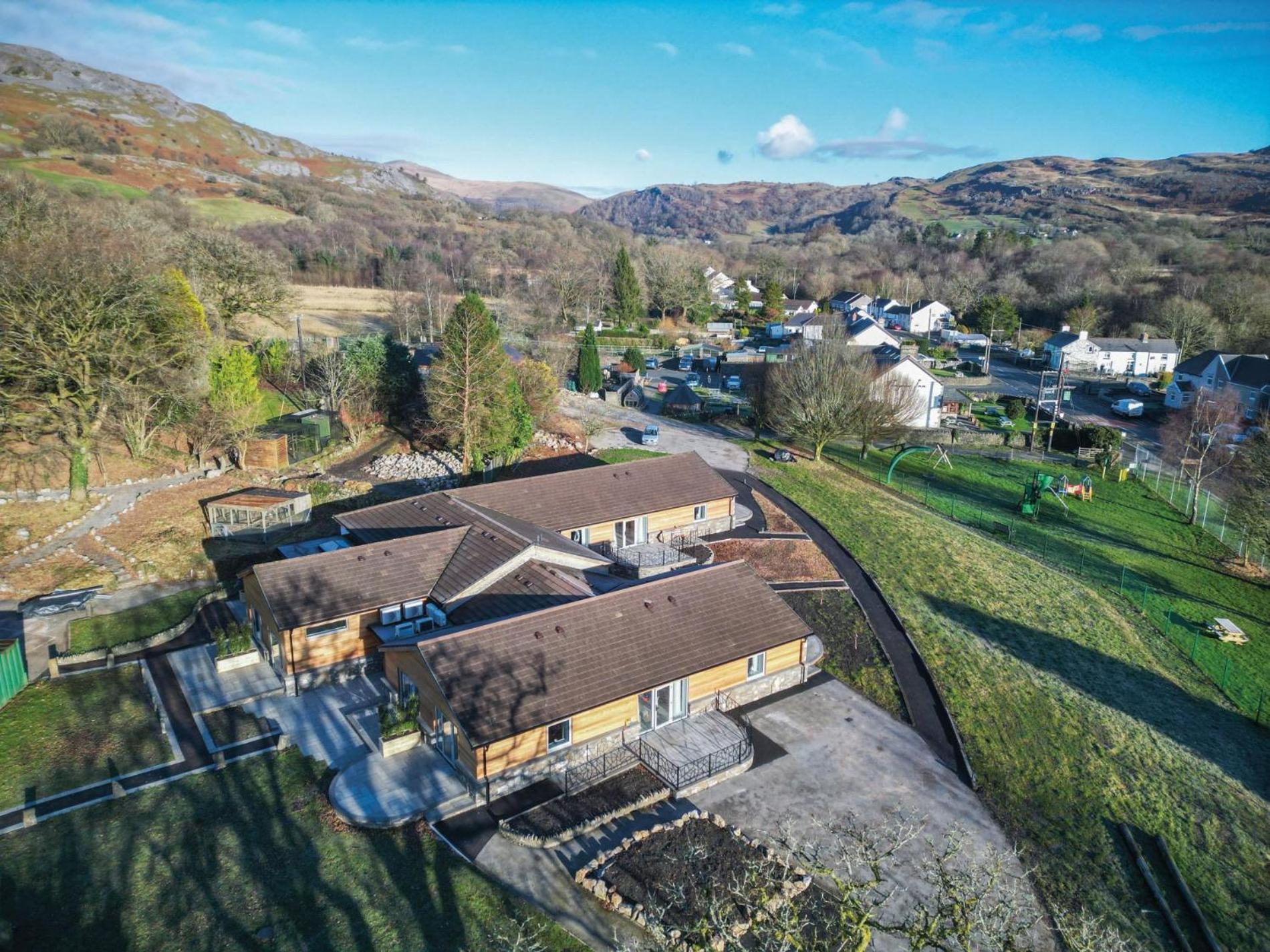 Suite 7 - Sleeping Giant Hotel - Pen Y Cae Inn Brecon Exterior foto